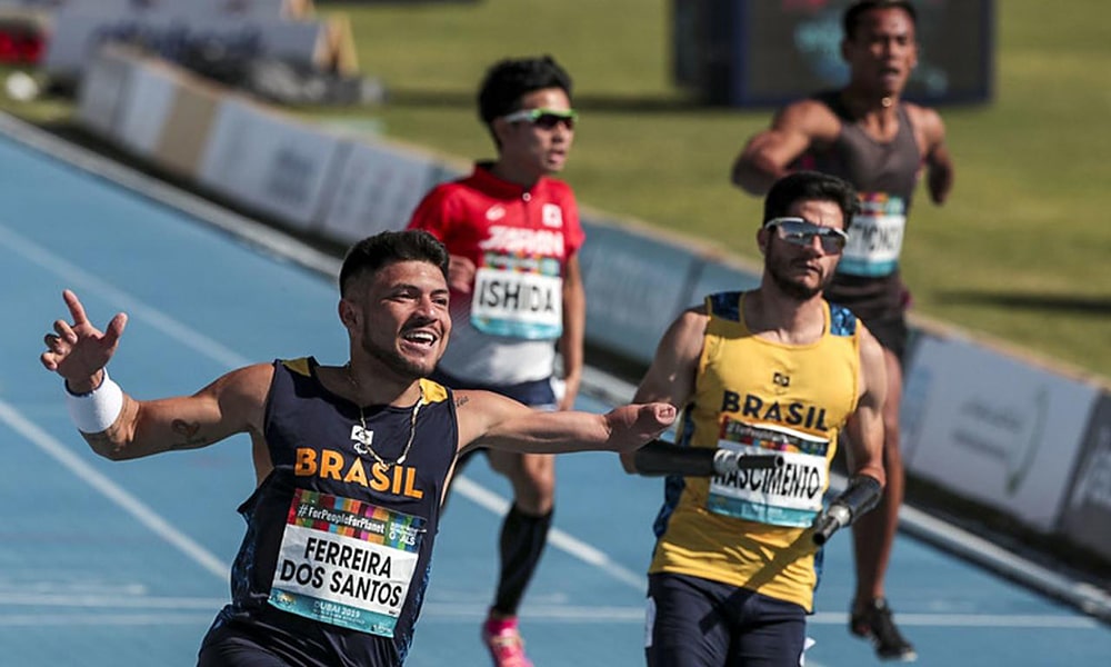 Petrúcio Ferreira e Yohansson Nascimento na semifinal do Mundial de Atletismo Paralímpico em Dubai