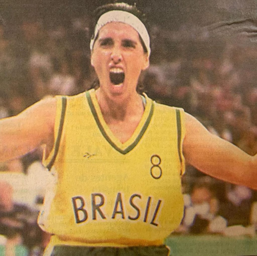 Magic Paula foi um dos destaques do basquete na conquista da medalha de prata em Atlanta-1996 (Reprodução/Instagram)