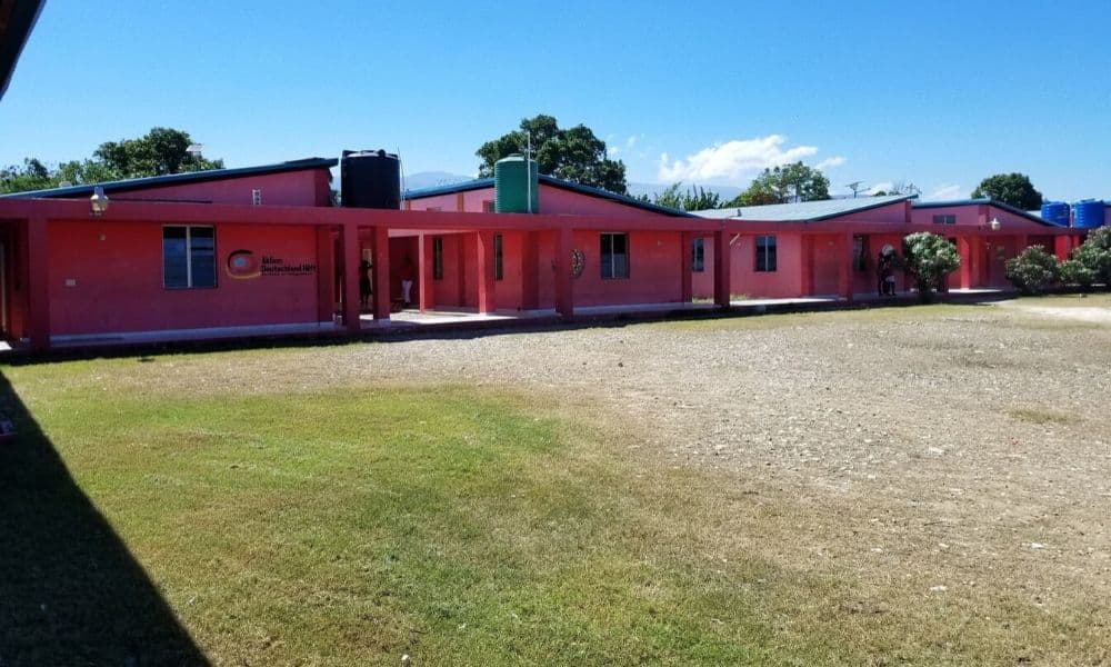 Centro de Treinamento Nacional da Federação Haitiana de Futebol, comanda por Yves Jean-Bart, acusado de abuso sexual (Twitter/cxdesbouquets)