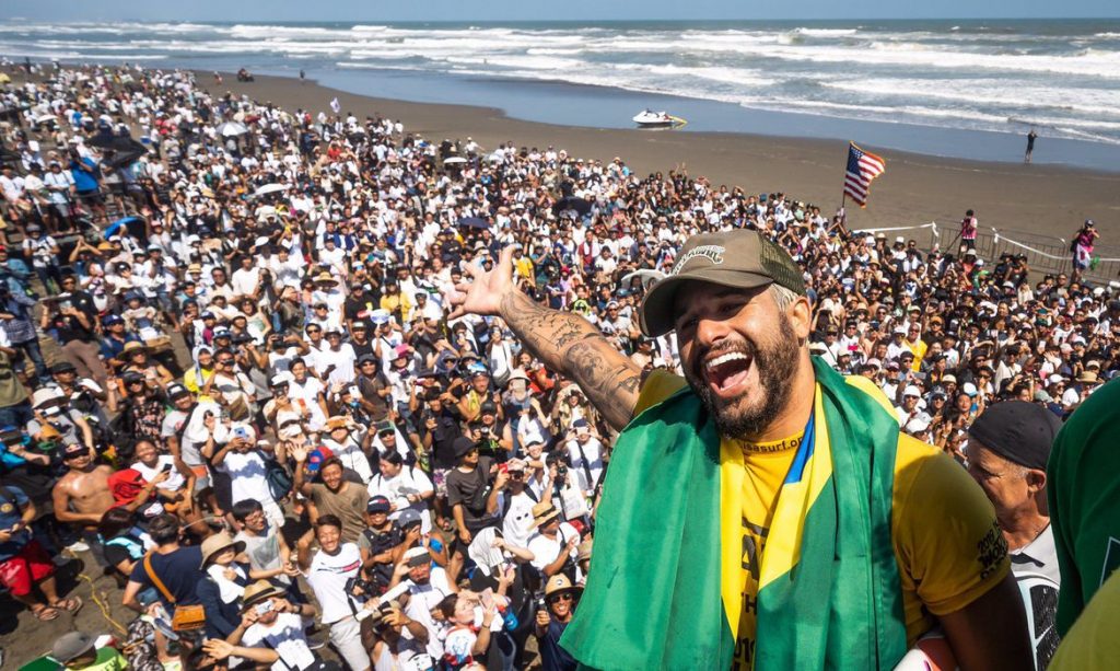 Ítalo Ferreira, campeão mundial de surfe, mirou o ouro para o Brasil nos Jogos Olímpicos de Tóquio, criticou o playoff final imposto pela WSL para a temporada de 2021