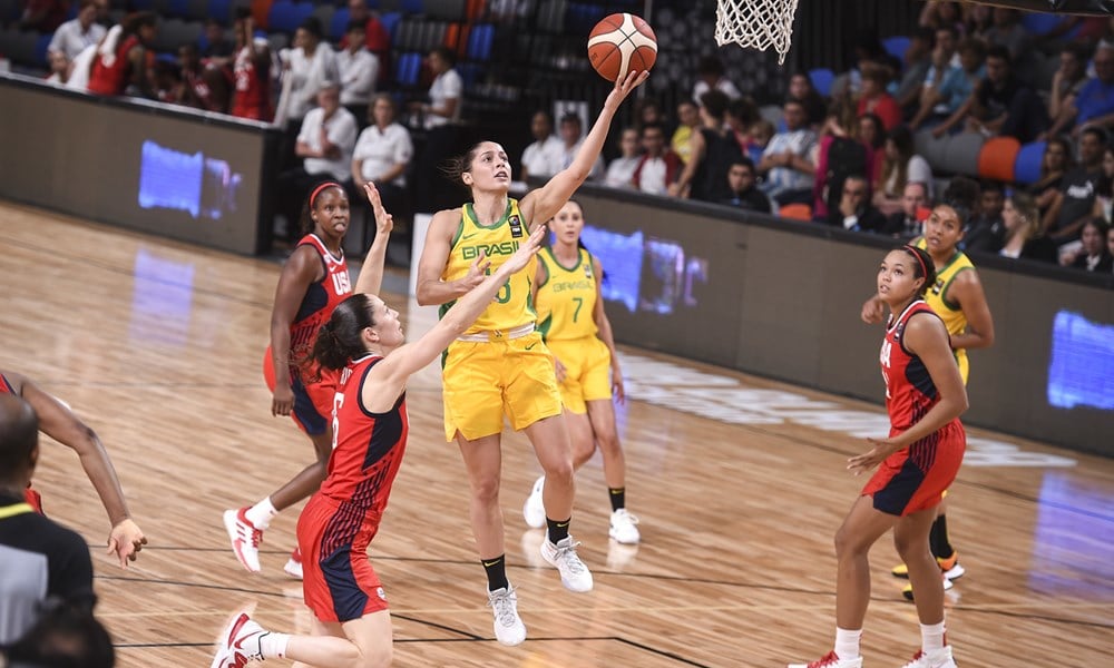 Débora Costa Luleå Basket Basquete Sueco Seleção Brasileira Ouro Pan-2019