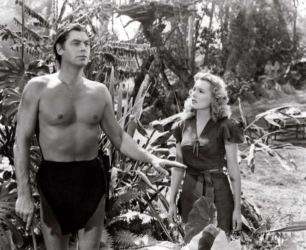 Johnny Weissmuller como Tarzan