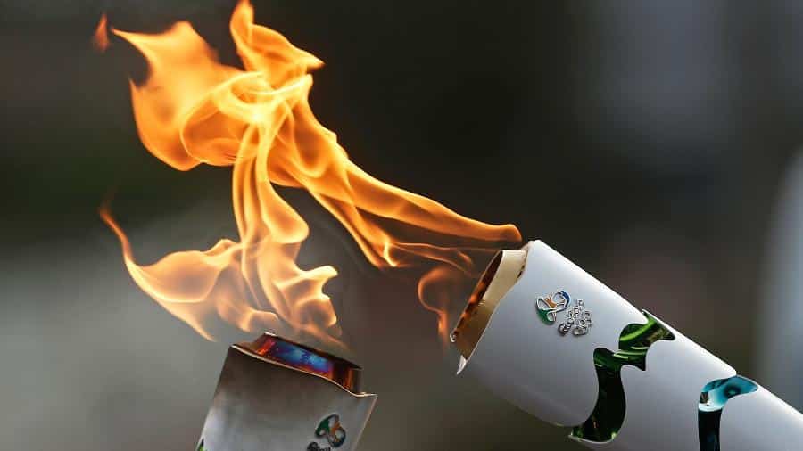 o Comitê Olímpico Japonês (JOC) anunciou que a chama olímpica estará em exibição no Museu Olímpico Japonês a partir do dia 1º de setembro até o dia 1º de novembro