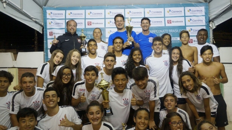 Brasileiro infantil de natação: Corinthians é campeão geral pela ...