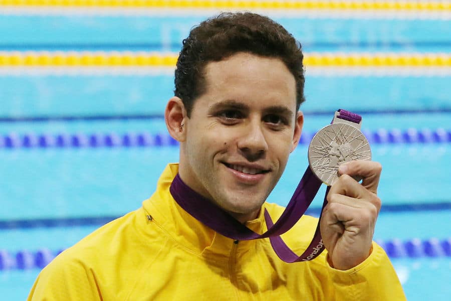 Na prova dos 400m medley dos Jogos Olímpicos de Londres-2012, o nadador Thiago Pereira deixou o maior vencedor da história dos Jogos Olímpicos pra trás e levou a medalha de prata