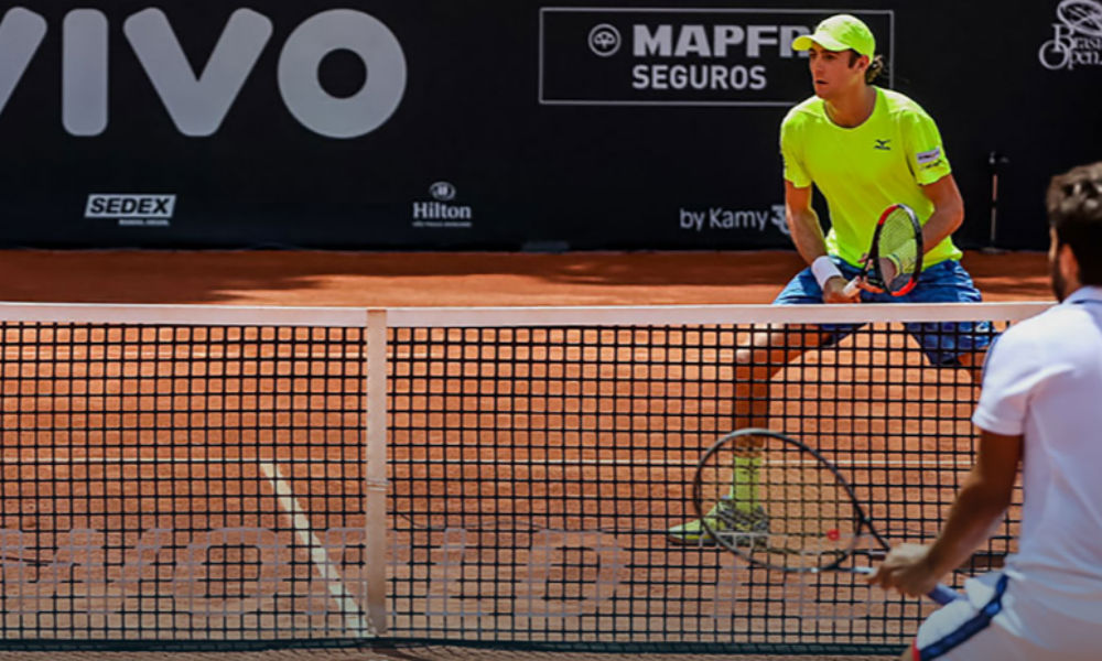 Marcelo Demoliner e Sam Querrey vão às quartas do ATP de Viena.