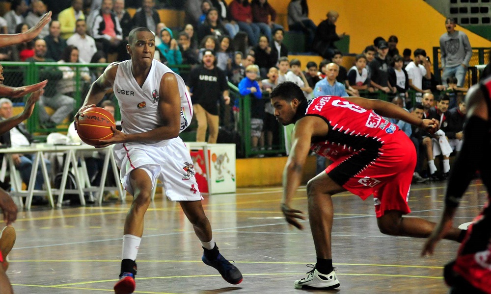 paulista de basquete