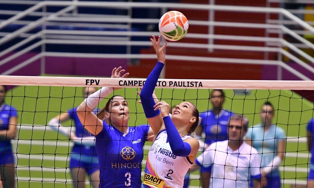 Osasco enfrenta Barueri na busca pelo hexacampeonato paulista.