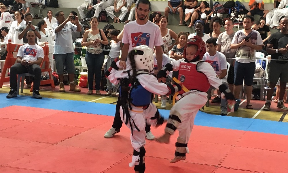 Paulistano de Taekwondo reúne cerca de 600 atletas em São Paulo
