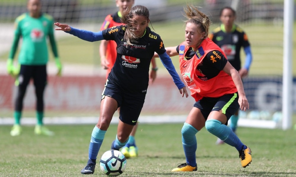 Seleção feminina finaliza treinamentos na Granja Comary