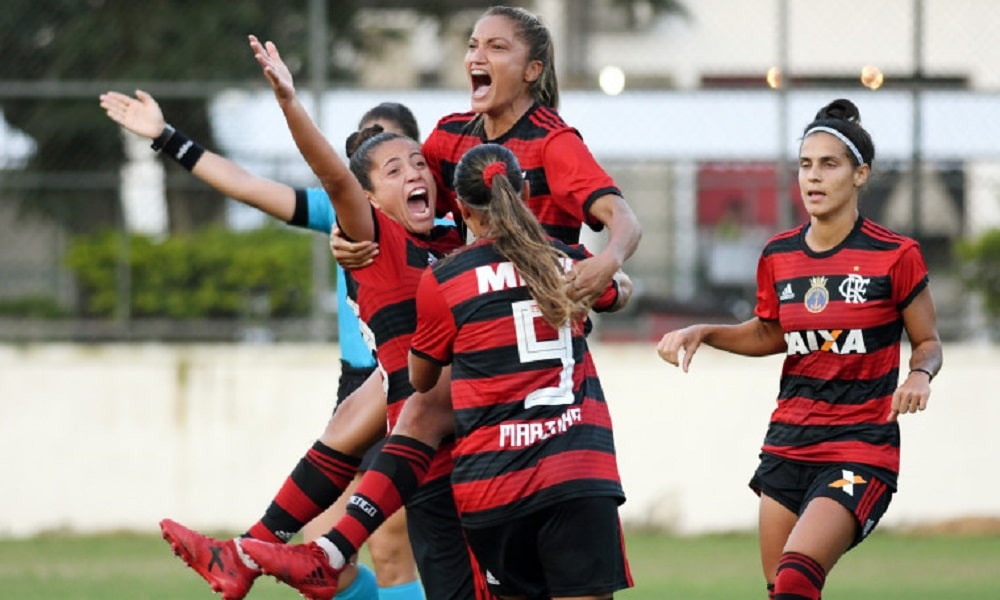 Com gol de Larissa no fim, Flamengo bate Audax na Gávea