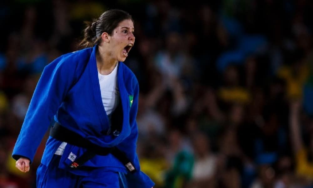Alana Maldonado conquista medalha de ouro inédita no Mundial