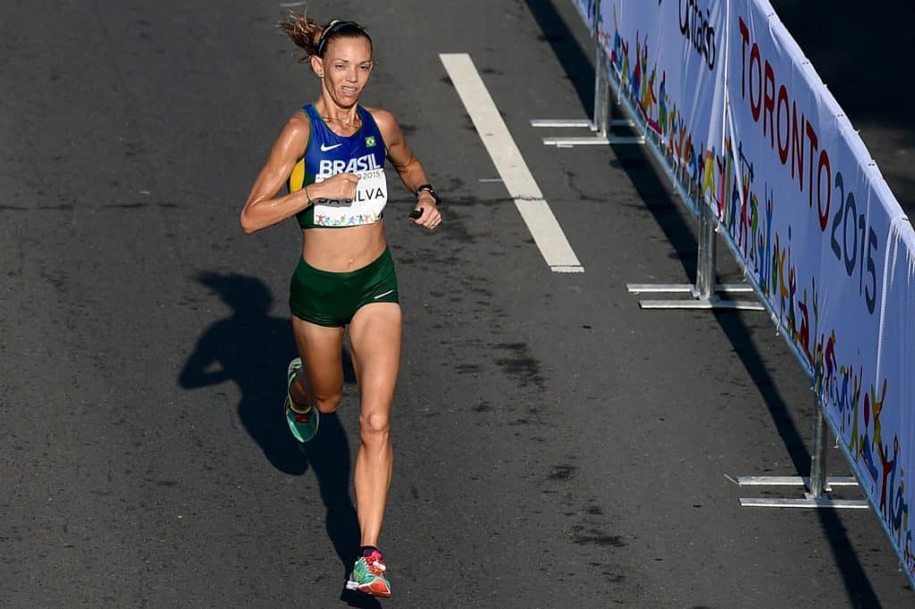 Na Maratona de Valência, Ederson Pereira não conseguiu o índice olímpico, assim como  Andreia Hessel, Valdilene Santos e Adriana Aparecida da Silva