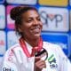 Rafaela Silva exibe a medalha de bronze conquistada no Mundial de judô em Tóquio (Crédito: Roberto Castro/ rededoesporte.gov.br)