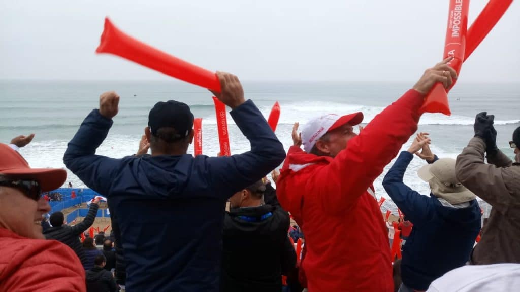 Torcida no surfe dos Jogos Pan-Americanos