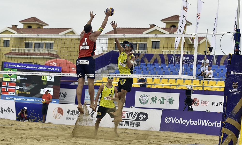 André e George no Pré-Olímpico de vôlei de praia