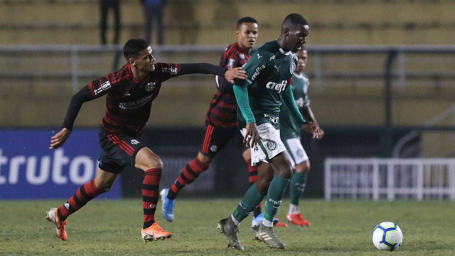 Assista ao vivo Flamengo e Palmeiras decidem a Supercopa do Brasil Sub-20 de futebol
