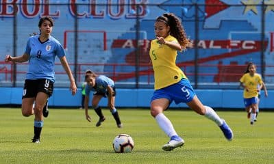 Angelina, da seleção brasileira de futebol feminino, é nova contratação do Palmeiras