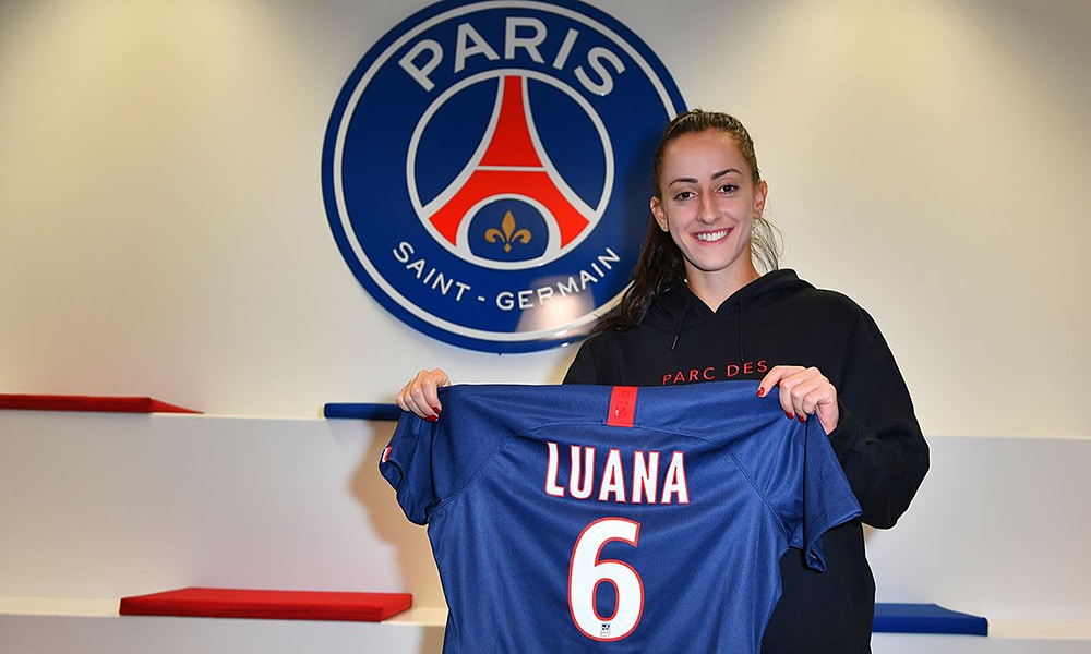 Luana acerta com o PSG para jogar a Champions de futebol feminino