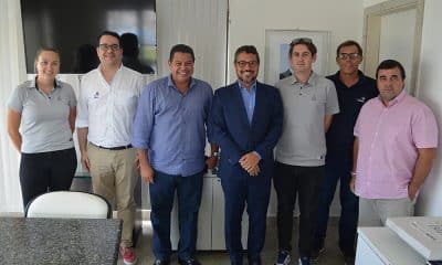 Representantes da World Sailing visitam a Bahia, sede do Mundial da Juventude de Vela em 2020