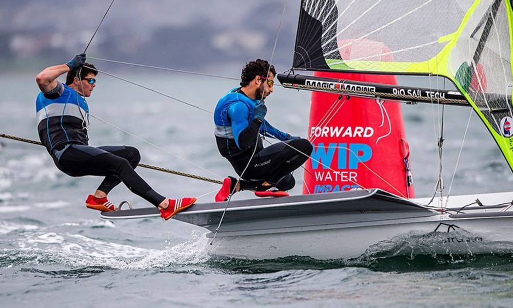 Marco Grael e Gabriel Borges no Mundial da classe 49er de vela
