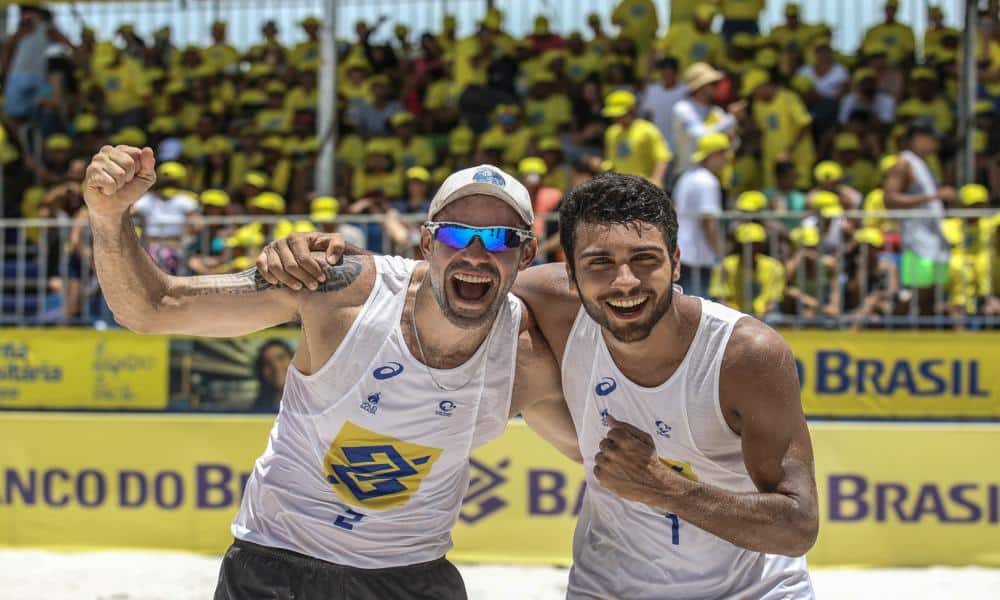 Hevaldo/Vinícius