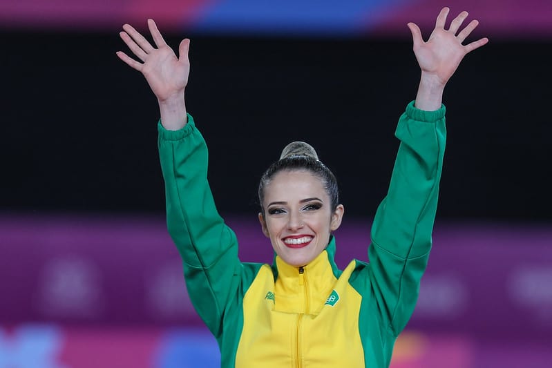 Natália Gaudio, da ginástica rítmica, não está classificada para Tóquio, mas já pensa nas Olimpíadas de Paris