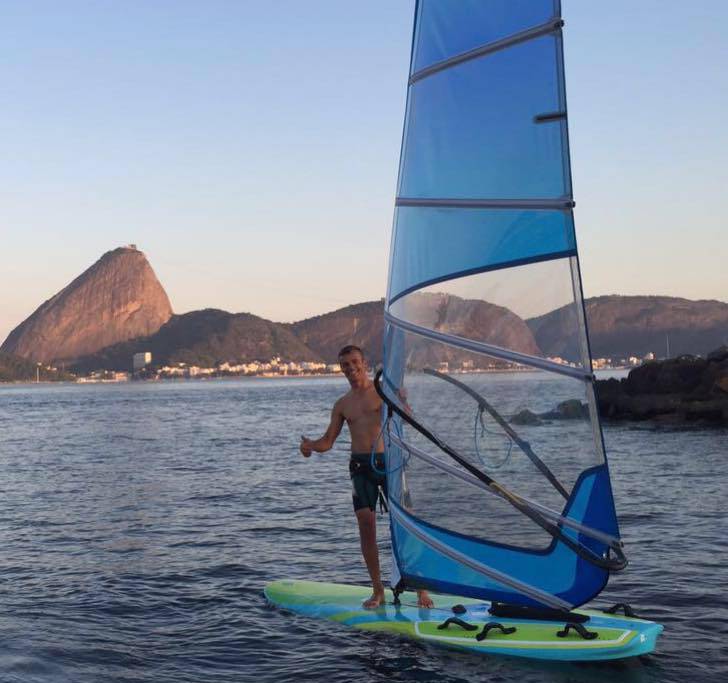 João Rodrigues, porta-bandeiras de Portugal nos Jogos Olímpicos de 2016 velejando no Rio de Janeiro