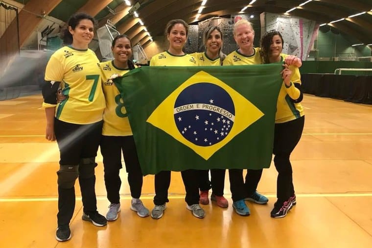 Seleção brasileira feminina de goalball é comandada por Daílton Nascimento