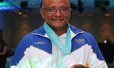 Cláudio Roberto Souza medalha prata atletismo Sydney-2000