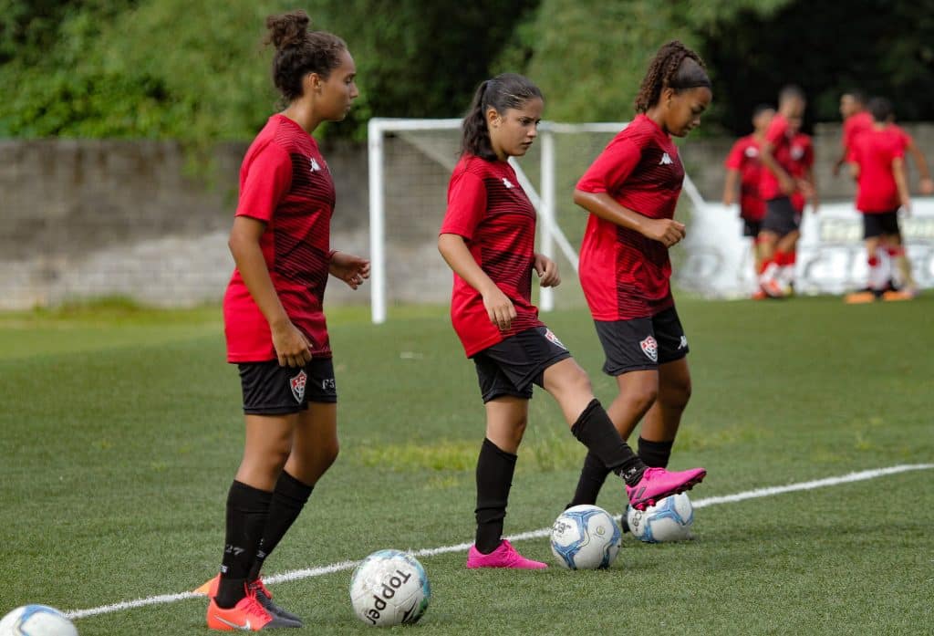 Vitória - repasse CBF - time futebol feminino - paulo carneiro
