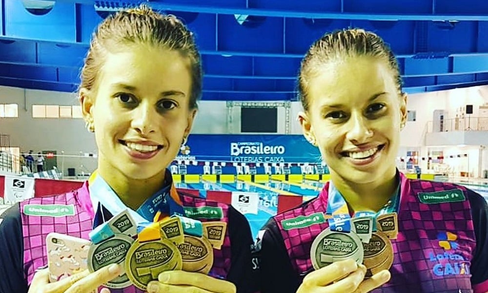 Débora Carneiro e Beatriz Carneiro