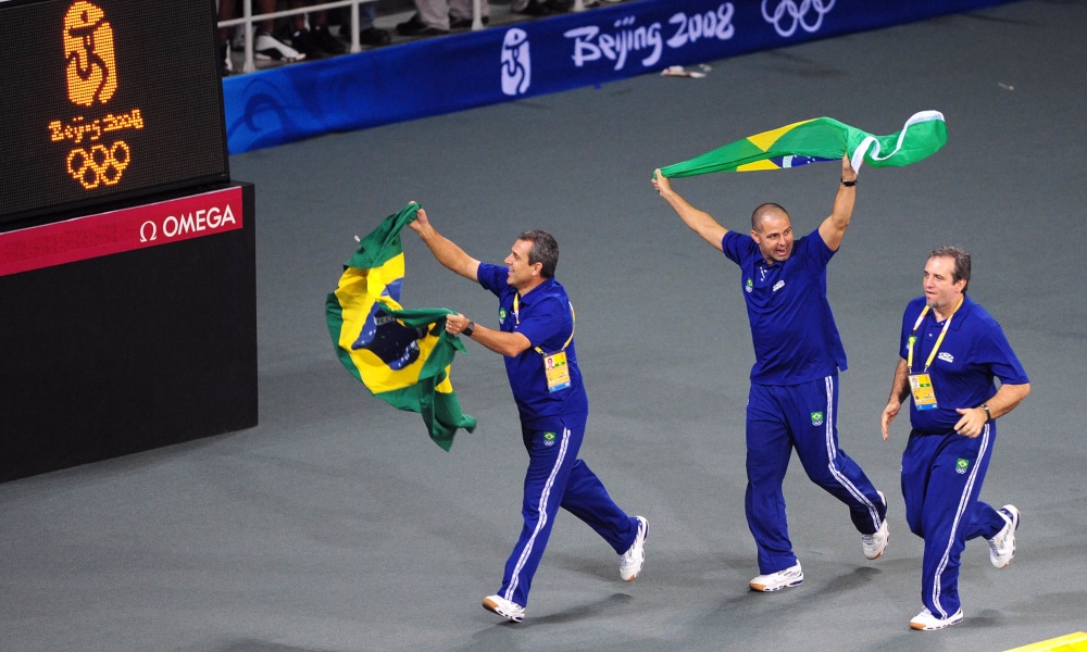 No Dia Nacional do Vôlei, relembre todas as conquistas da seleção do Brasil e confira curiosidades da modalidade que mais medalhas olímpicas ao país em Olimpíadas Jogos Olímpicos
