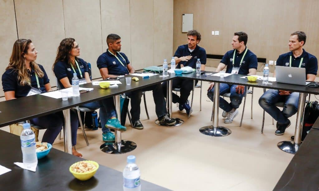 Nessa segunda-feira, o Comitê Olímpico do Brasil (COB) abriu o processo de candidatura para a eleição dos 25 membros da Comissão de Atletas