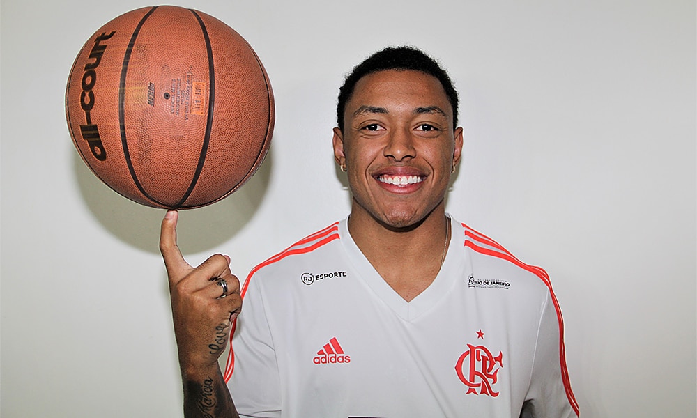 Yago Mateus acerta com o Flamengo
