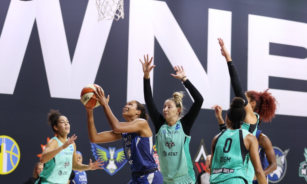 Minnesota Lynx WNBA Damiris Brasileira