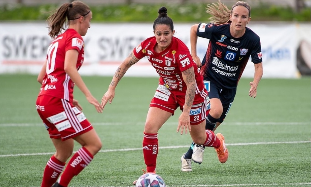 Fernandinha - Pitea - Campeonato Sueco de Futebol Feminino