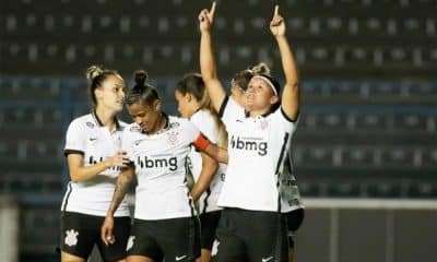 Corinthians - Vitória - Brasileiro Feminino