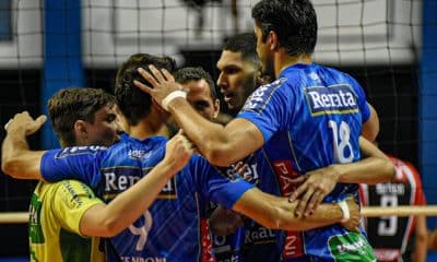 Vôlei Renata mantém liderança após triunfo sobre o Sesi