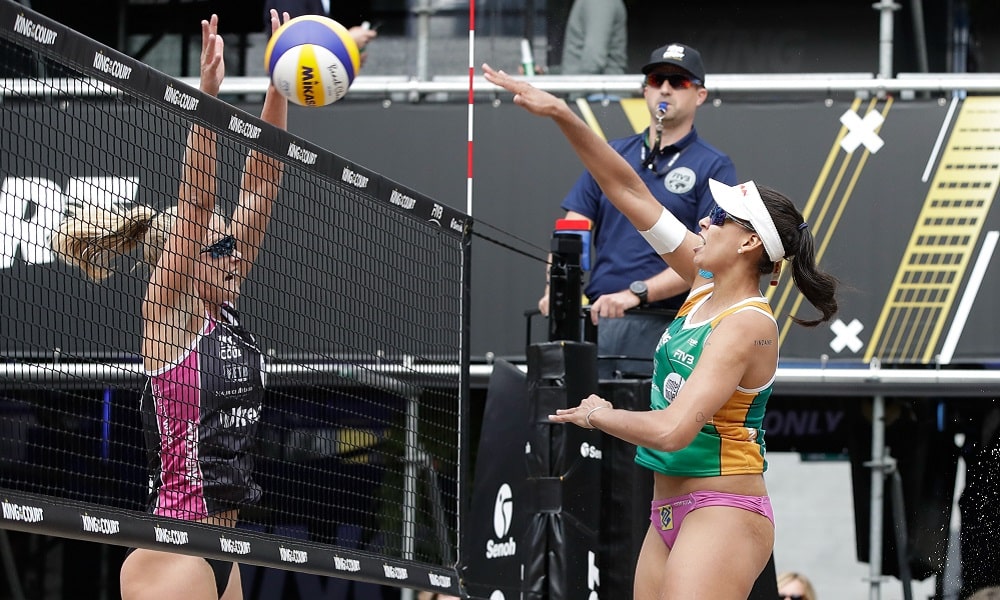 Dupla brasileira avançou em primeiro lugar no grupo C