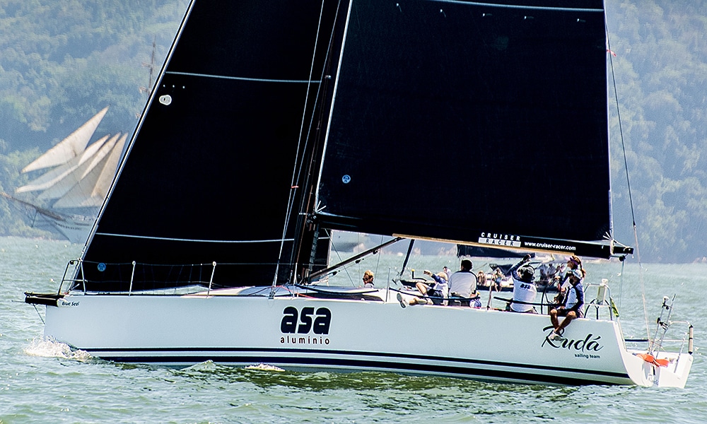 Martine Grael Regata Santos Rio vela Barco Blue Seal