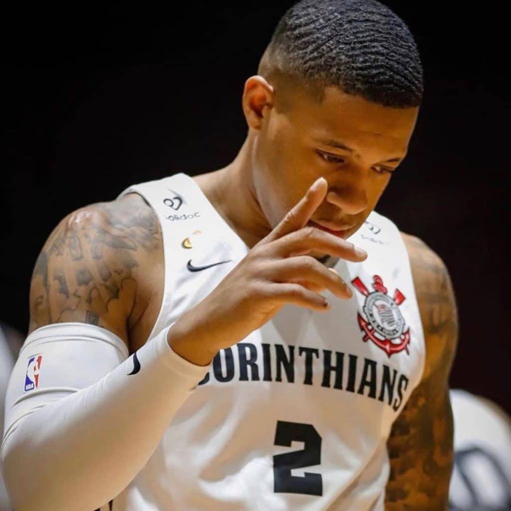 Corinthians vence o Franca na estreia do NBB com show de Fuller