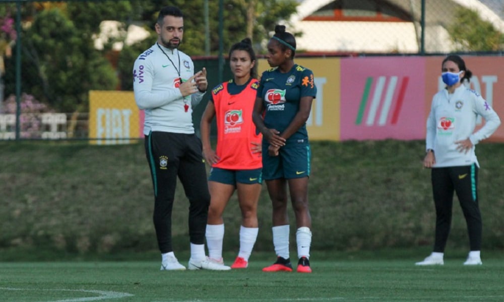 Seleção Brasileira feminina sub-20 realiza período de treinos no Rio