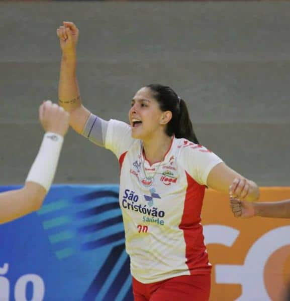 Nessa terça-feira (9), pela 1ª rodada da Superliga feminina de vôlei, o Osasco venceu o Curitiba por 3 sets a 1 e o Sesi Bauru fez 3 a 0 no Pinheiros 