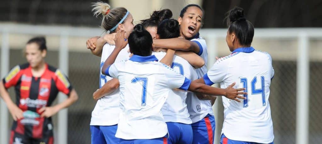 Pela 4ª rodada do Campeonato Brasileiro Feminino A-2, o Ceará empatou com o Esmac- e deixou a equipe do Pará na liderança do grupo; Fortaleza também vence