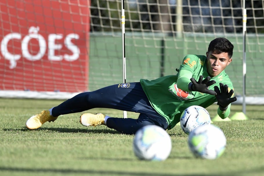 Seleção Sub-17 goleia o Sub-20 do Guarani e técnico Paulo Victor aprova