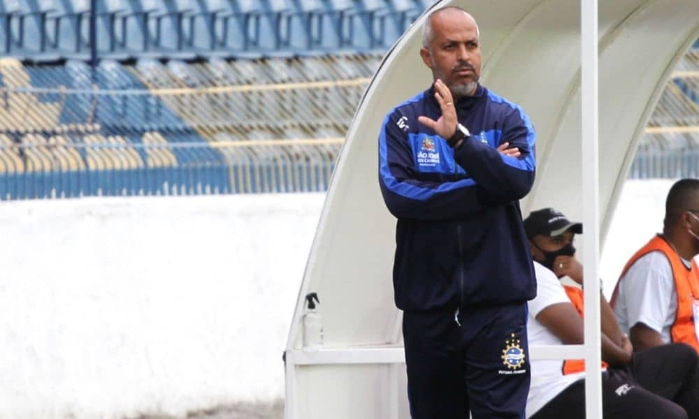 Adilson Galdino completa 200 jogos à frente do São José futebol feminino