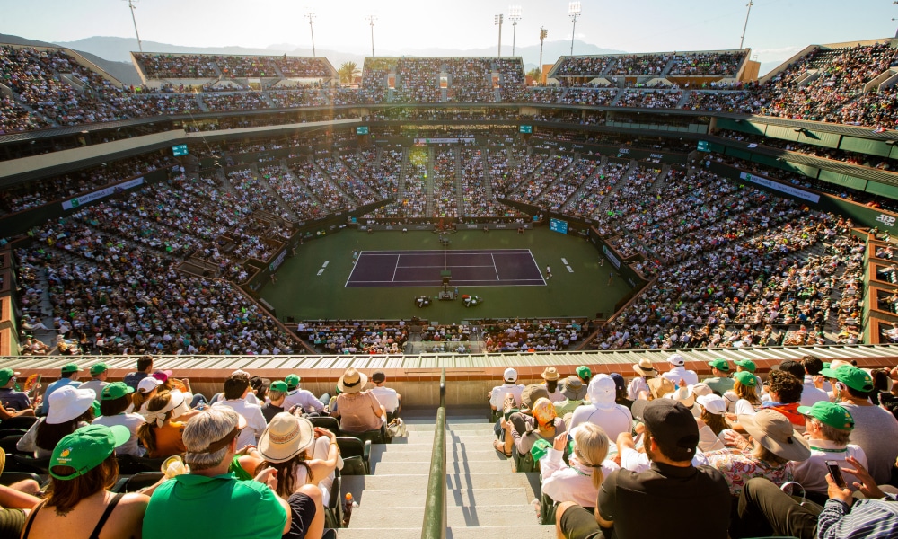 Principal competição depois dos quatro Grand Slams, o torneio de tênis BNP Paribas Open em Indian Wells, sediado na Califórnia, nos Estados Unidos, foi adiado por causa da Covid-19. A informação foi veiculada pela "Reuters" nesta terça-feira (29) e o evento ainda não tem data para ser realizado. A disputa estava marcada para março de 2021, entre os dias 8 e 21.