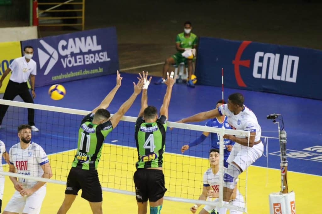 Fechando a 11ª rodada nesse domingo (20), o Montes Claros América-MG Vôlei venceu o Minas por 3 sets a 1 e subiu na tabela da Superliga masculina 