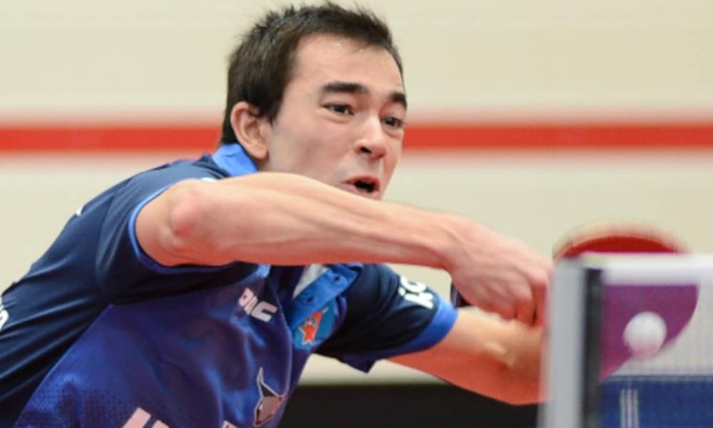 Hugo Calderano está invicto na temporada 2020/21 do tênis de mesa alemão (Bundesliga/en.ttbl.de)